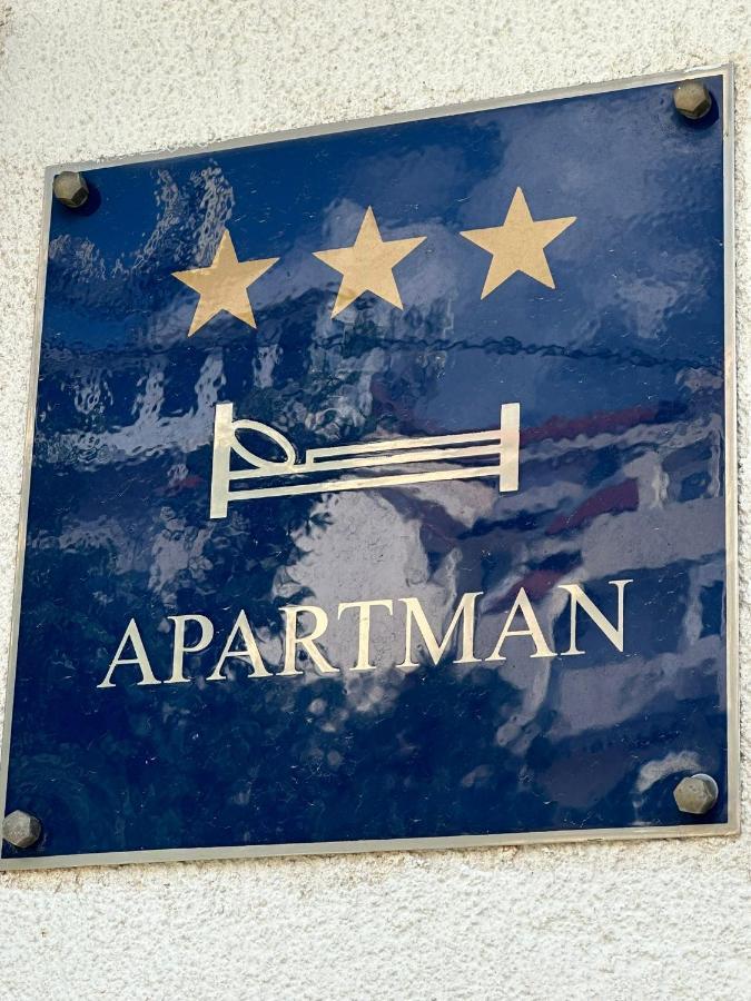 Apartmani Карлобаг Екстер'єр фото