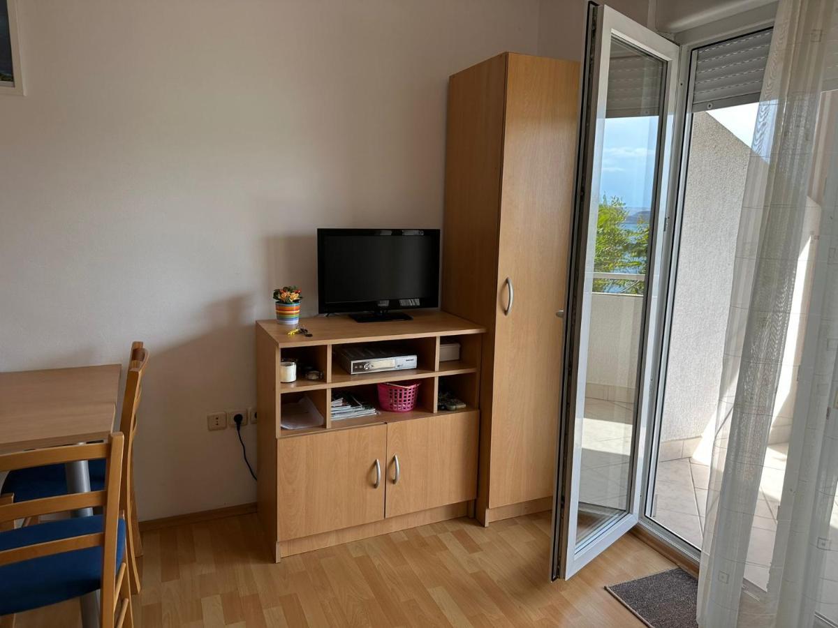 Apartmani Карлобаг Екстер'єр фото