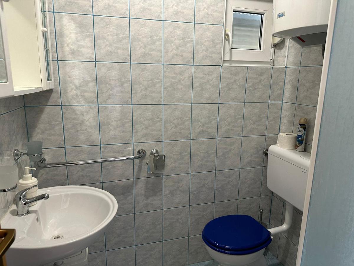 Apartmani Карлобаг Екстер'єр фото